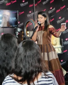 Female Celebrity Host in Mumbai best female anchor for corporate event