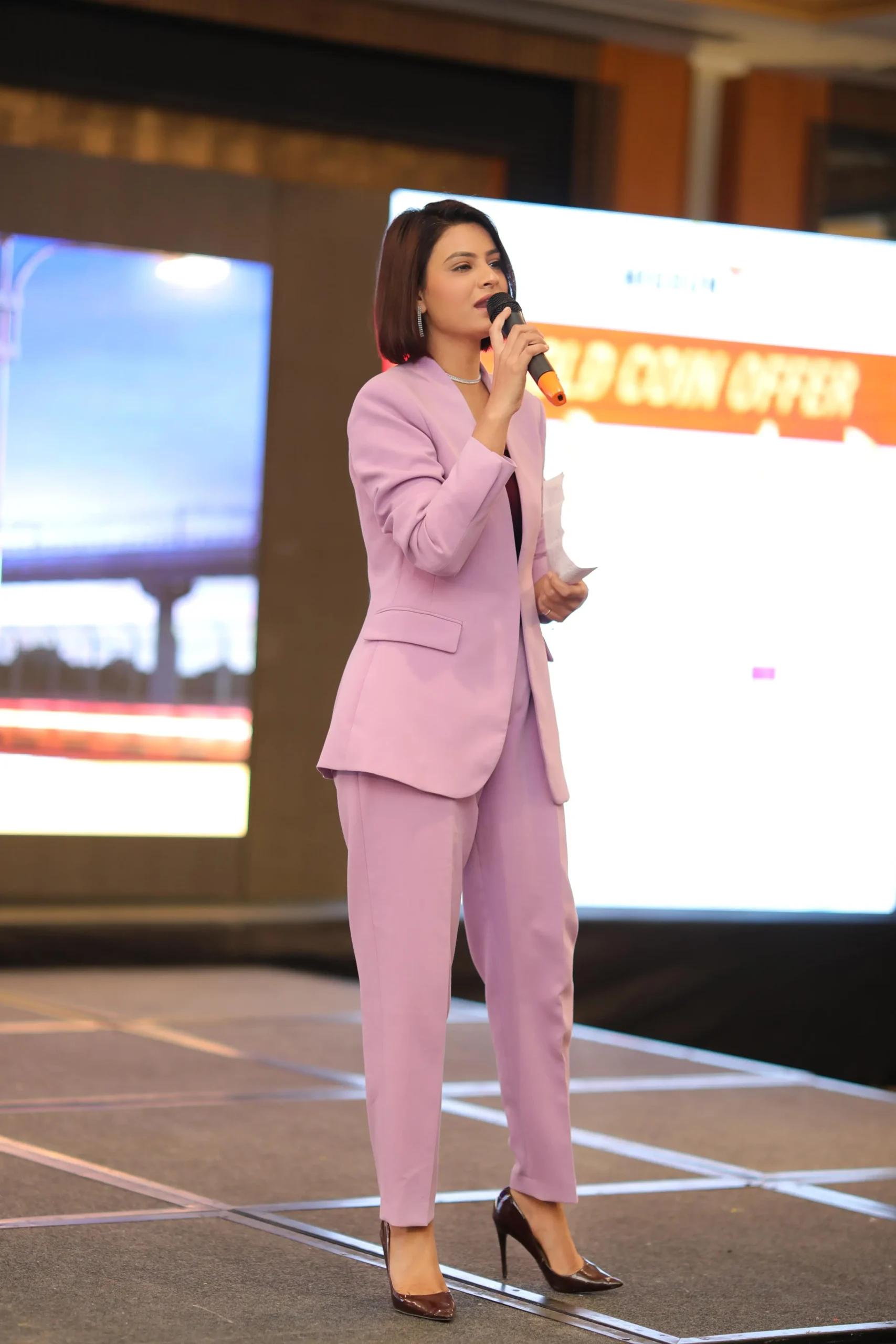 female emcee & anchor for your events